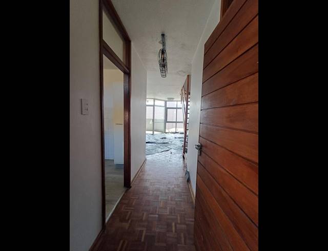 2 BEDROOM PROPERTY TO RENT IN SOUTH BEACH
